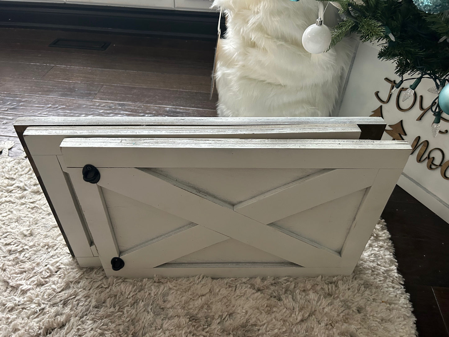 Farmhouse Christmas Tree Box